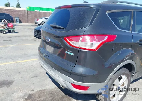 2014 Ford Escape Se из США, поврежденный, VIN 1FMCU0GX8EUE40872